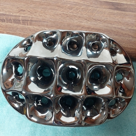 Burgett Oval Silver Ceramic Vase - Picture 8 of 13